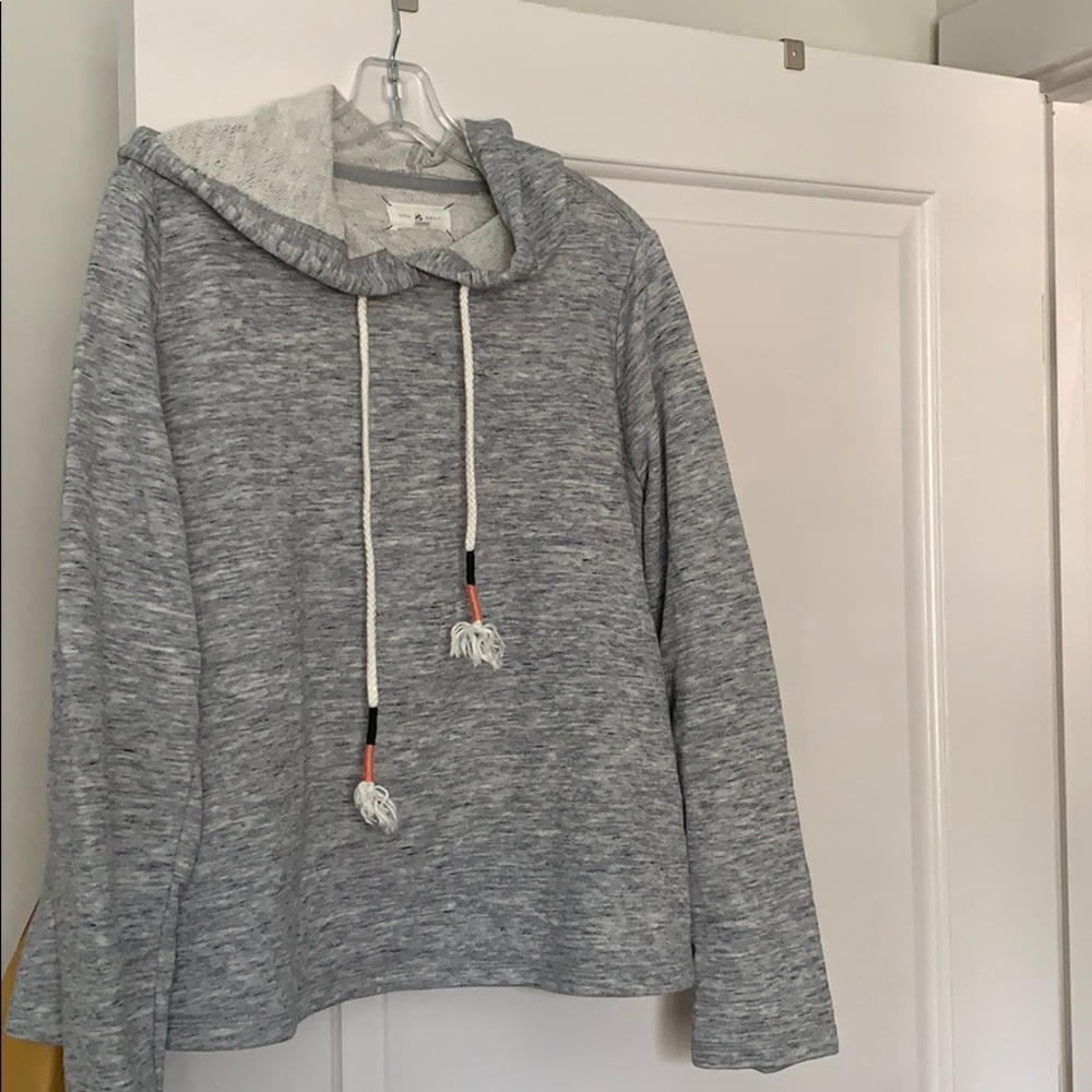 Lou & Grey sweatshirt. Size L